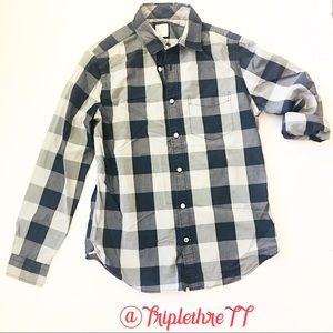 Plaid Gap Button Down ❣️❣️❣️